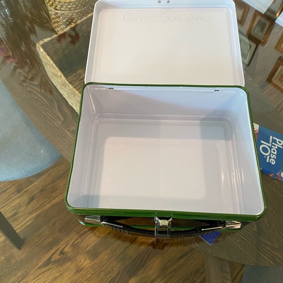 Vintage metal GI Joe lunch box; minor scratches; latch works great. - Picture 7 of 11